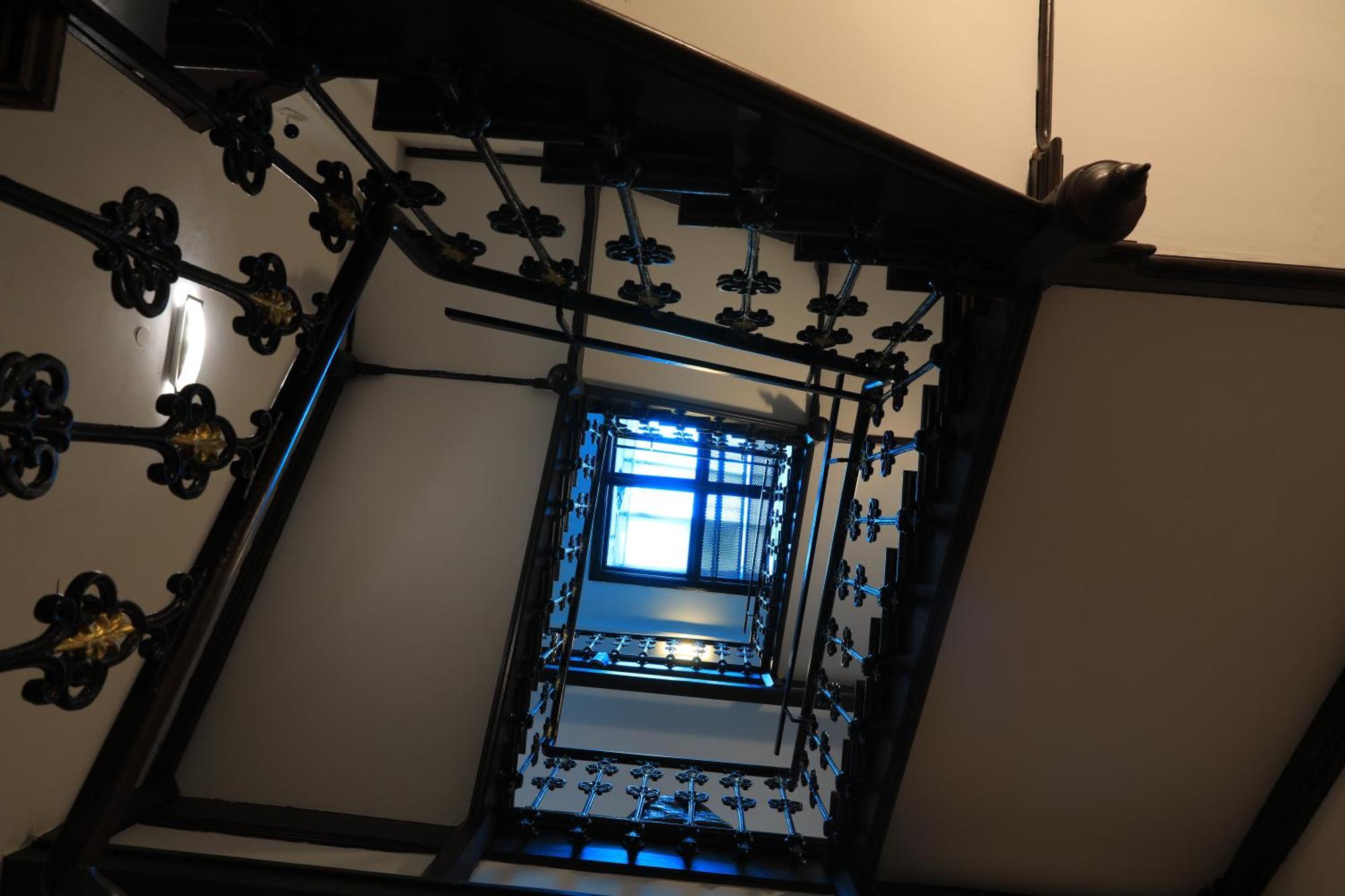 02 Apartment *
